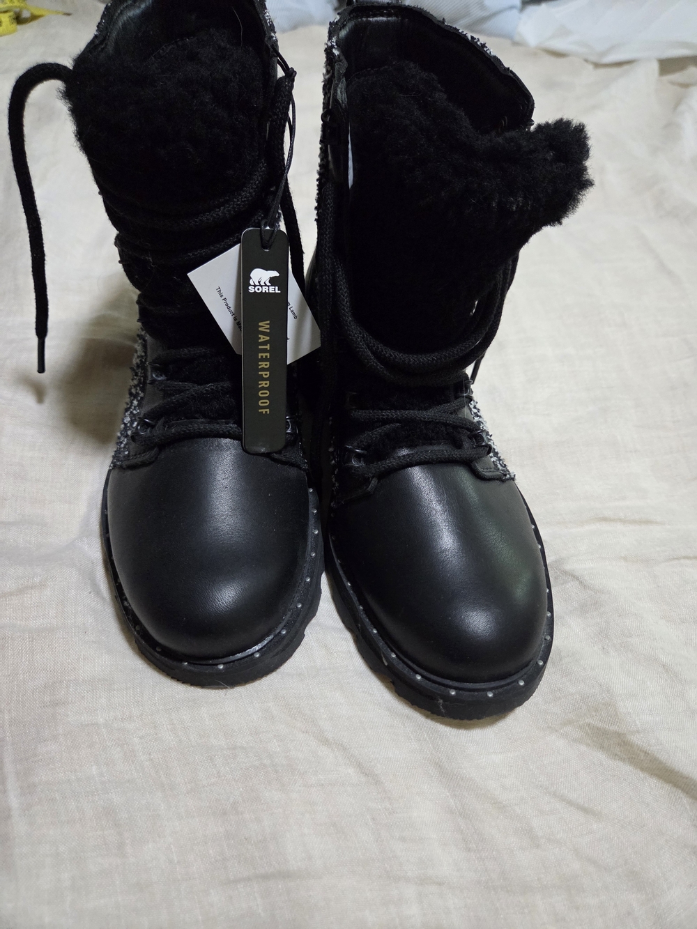 NWT Sorel Women's 7.5 Waterproof Lace-Up Winter Boots Black Leather & Shearling